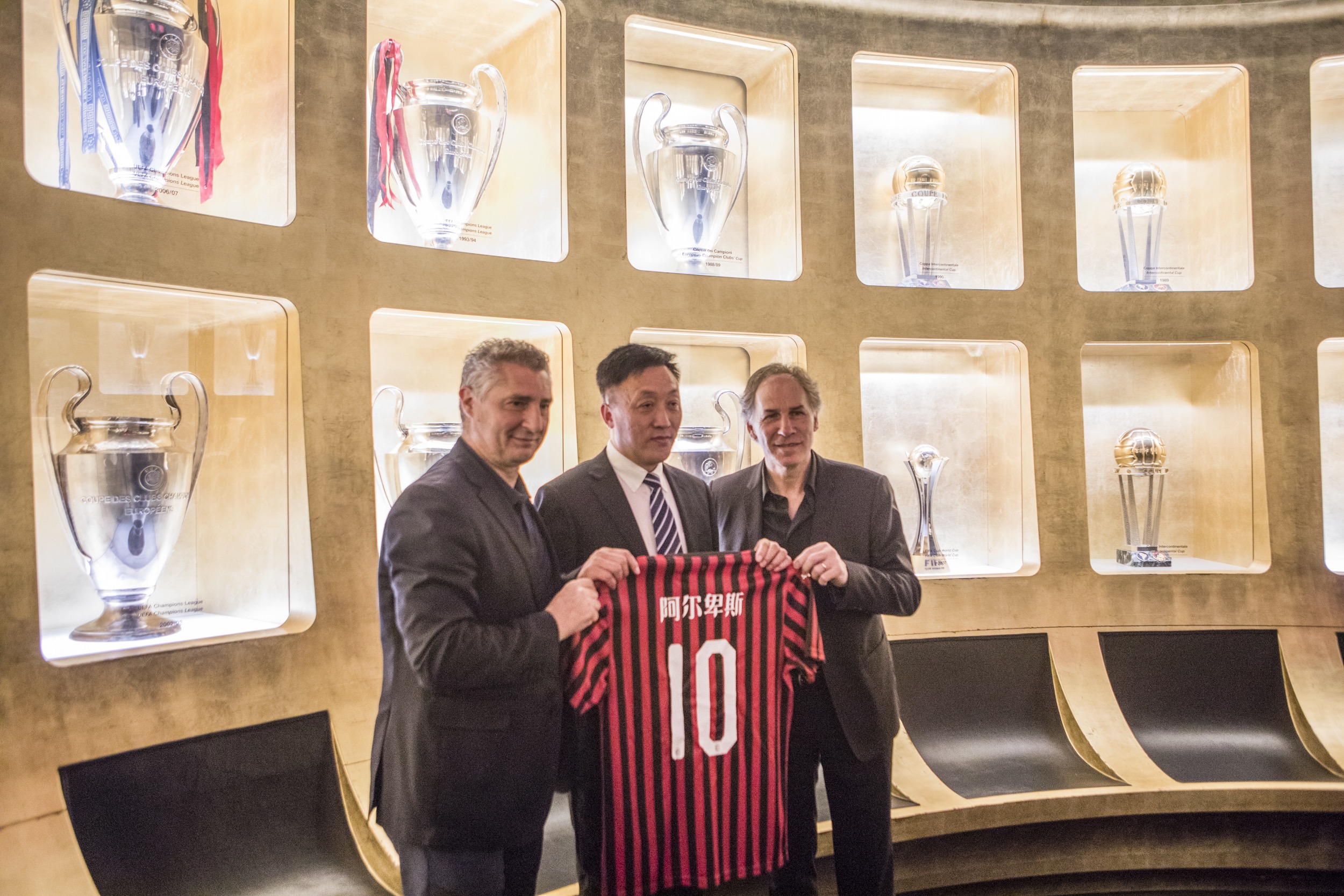 的现代进攻 的现代进攻