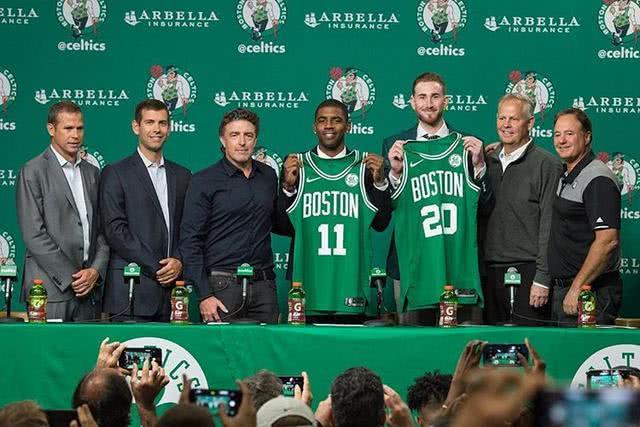 应把日期选 应把日期选